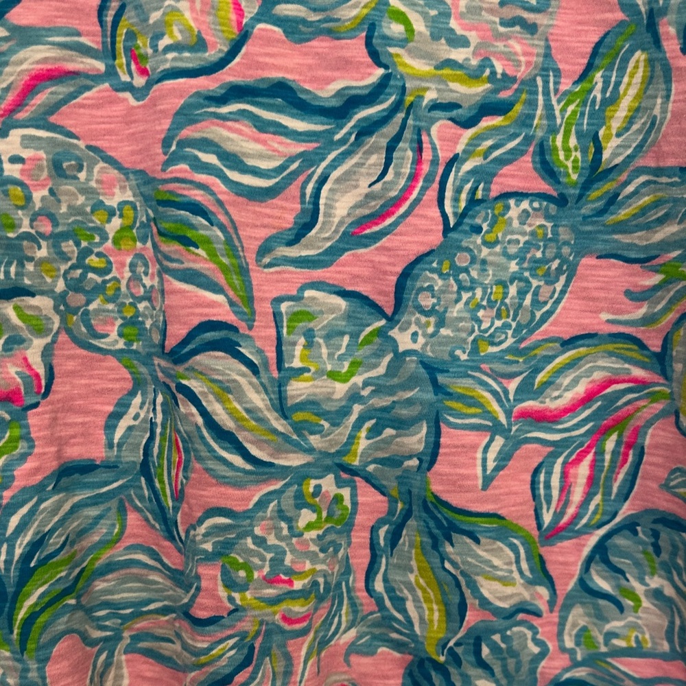 Lilly Pulitzer Pink, Blue & Green Floral V-Neck Short Sleeve Top - Picture 4 of 4